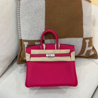 （分類：）位於 。 由 cchermesluxury 提交（商品編號 1469284869，圖片 1）。簡介： 。
