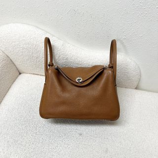 （分類：）位於 。 由 luxe.station22 提交（商品編號 1469219892，圖片 1）。簡介： 。