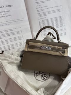 （分類：）位於 。 由 santini_luxury 提交（商品編號 1469256277，圖片 1）。簡介： 。