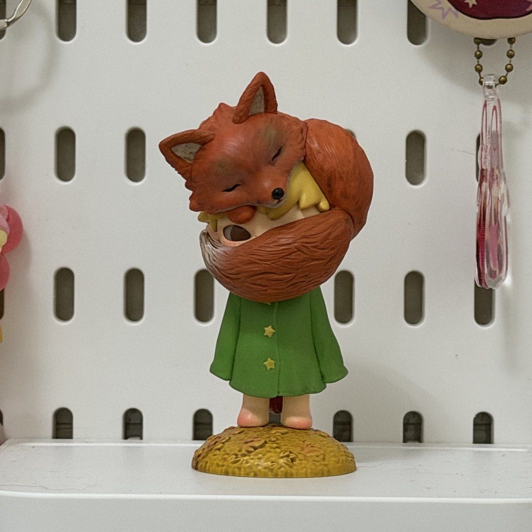 Hirono x Le Petit Prince - The Fox (Category: Designer & Blind Box Toys) located in Cainta. Submitted by aylmeraaa (Listing ID 1469266422, Image 1). Description: - Opened - With Box and Card.
