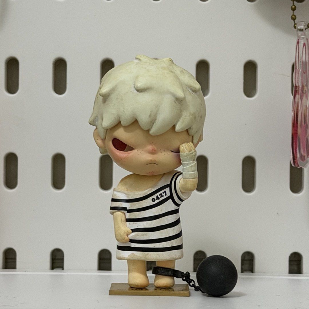 Hirono x Little Mischief - Manacle (Category: Designer & Blind Box Toys) located in Cainta. Submitted by aylmeraaa (Listing ID 1469266703, Image 1). Description: - Opened - With Box and Card.