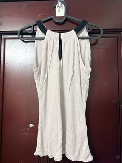（分類：）位於 。 由 steady.anchor 提交（商品編號 1469208873，圖片 1）。簡介： 。