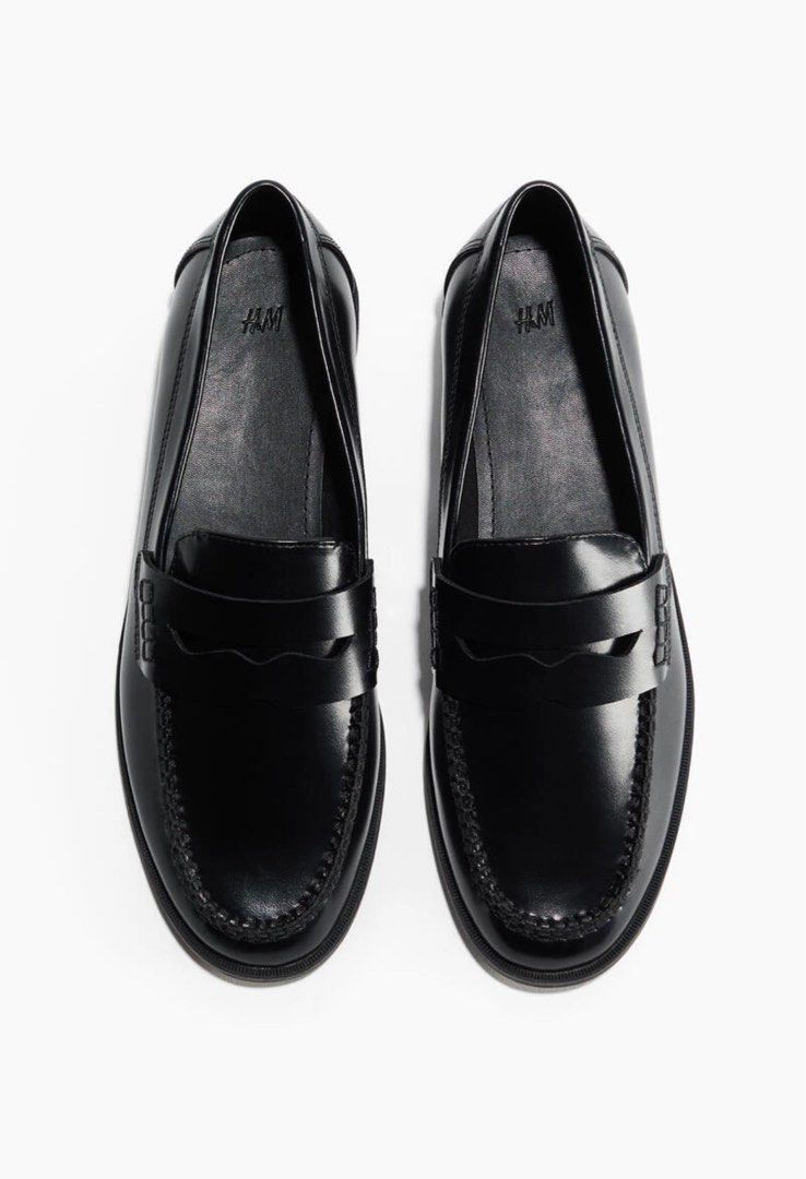 H&M Black Loafers (Category: Loafers) located in Dasmarinas. Submitted by 365daysofsummer (Listing ID 1469365348, Image 1). Description: Size 38 Used few times Fits like 37 to me :( Just arrive this month, Selling for low I recommend this shoe for size 37. Will buy a new one.