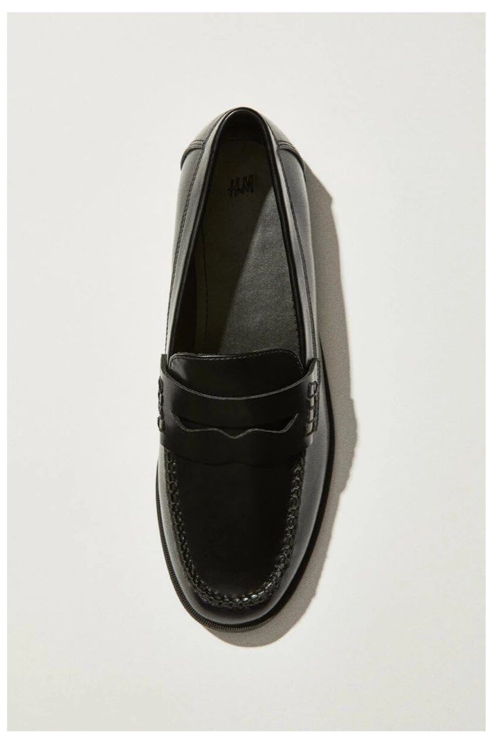 H&M Black Loafers (Category: Loafers) located in Dasmarinas. Submitted by 365daysofsummer (Listing ID 1469365348, Image 2). Description: Size 38 Used few times Fits like 37 to me :( Just arrive this month, Selling for low I recommend this shoe for size 37. Will buy a new one.