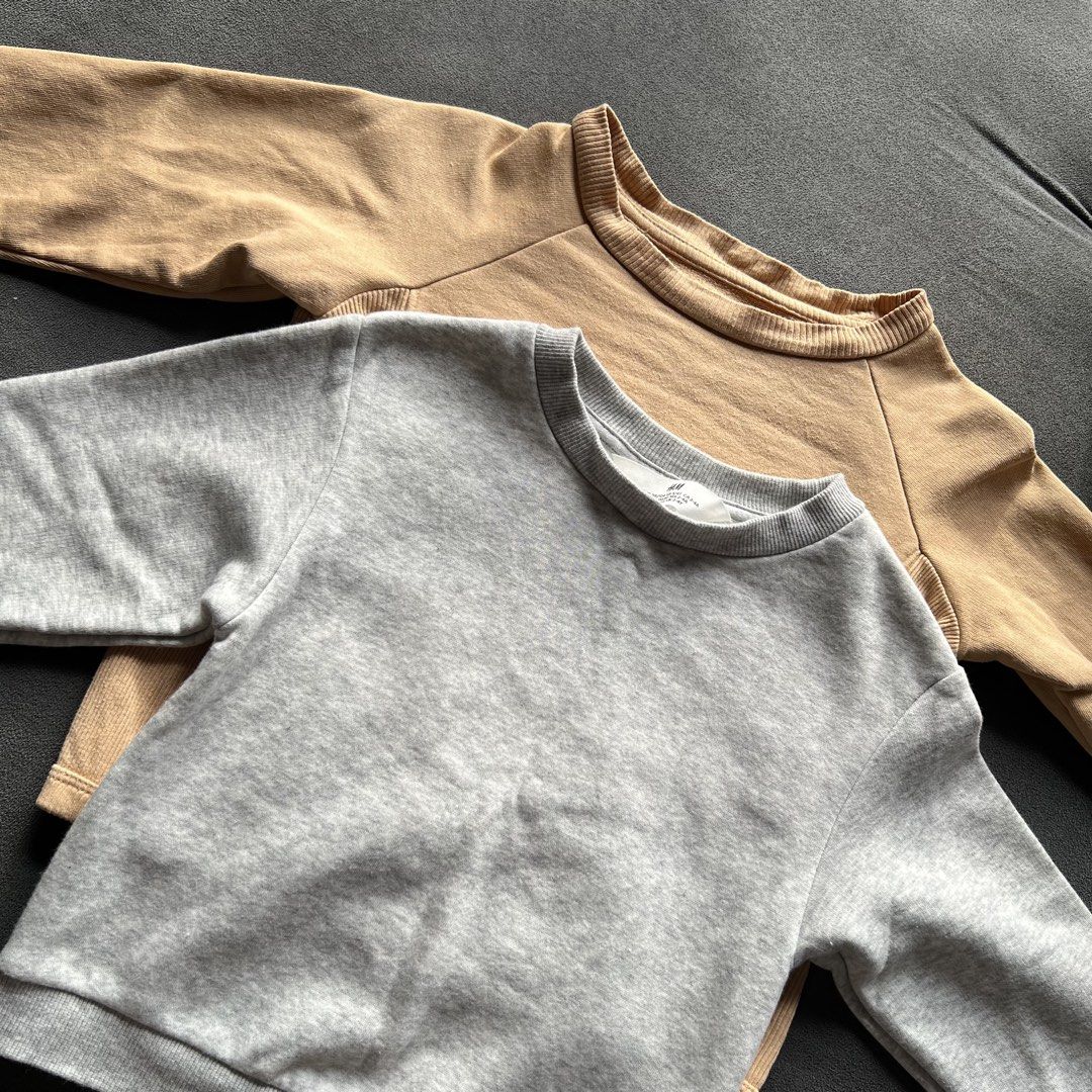 H&M Sweater for kids (2-4years old) BUNDLE (Category: Babies & Kids Fashion) located in Manila. Submitted by loveditonce.0711 (Listing ID 1469197963, Image 2). Description: Decluttering for take all 📍Marikina City.