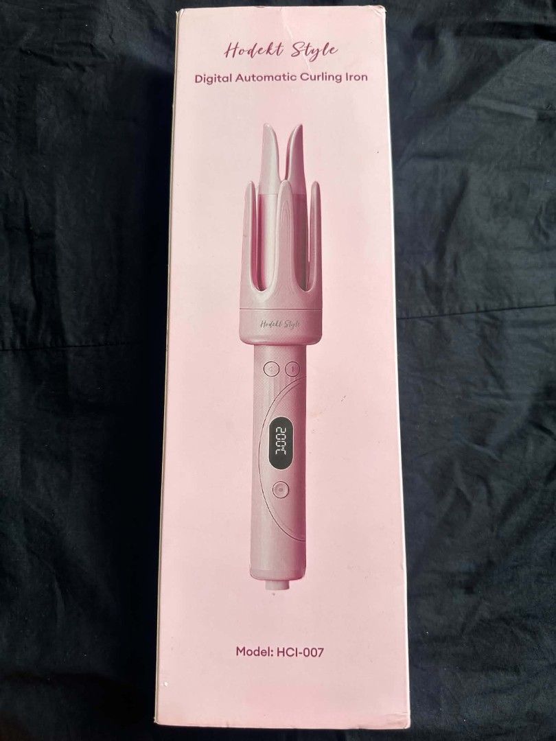 Hodekt Automatic Curling Iron (Category: Hair) located in Manila. Submitted by friedtub1g (Listing ID 1469180648, Image 1). Description: FOR SALE: HODEKT Automatic Curling Iron 🎀 ✨ Barely used — bought just last August! Condition: Like new No scratches or damage Comes with original box Bought for ₱598 Selling because it’s barely used. Still in excellent condition! 💸 Price: ₱450 (negotiable) 📍 MOP / meetup / delivery: PM to inquire Message me i