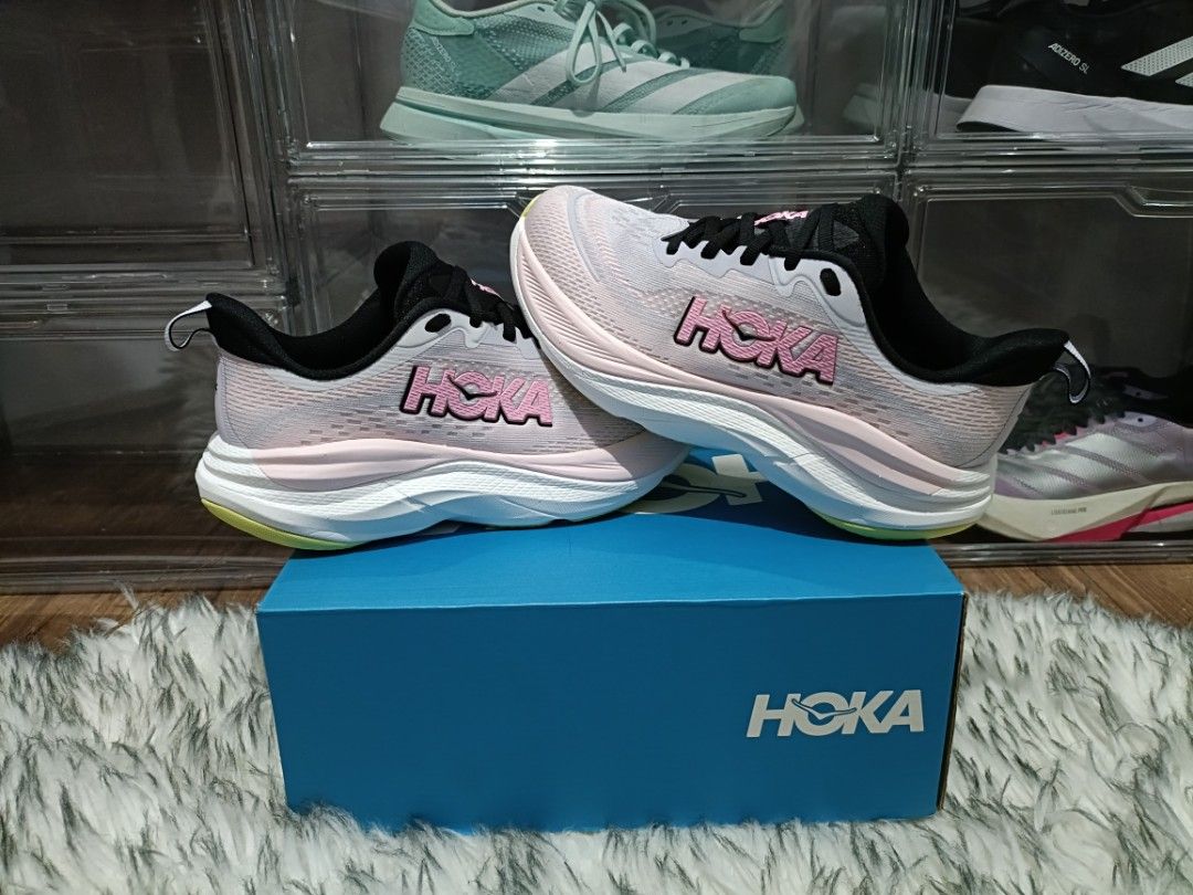 Hoka Skyflow Womens (Category: Sneakers) located in Navotas City. Submitted by irwin.deocampo (Listing ID 1469234075, Image 1). Description: ‼️RUSH SALE‼️ 👟Hoka Skyflow Womens Condition: 10/10 Size: 5.5us 36.5euro 22.5cm Price: 3500 + Shipping Fee (NEGOTIABLE) DM FOR MORE INFO📩.