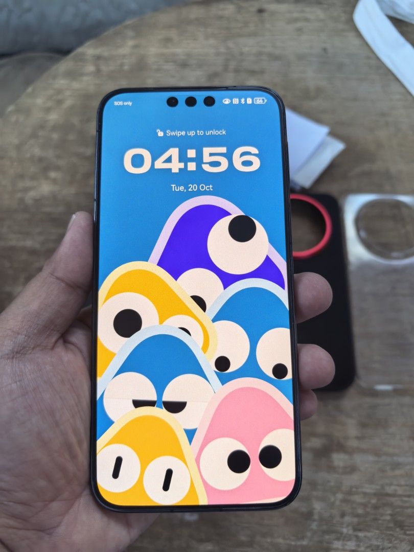 Huawei Mate 80 Pro (Category: Huawei) located in Las Pinas. Submitted by horologist_corner (Listing ID 1469306629, Image 1). Description: Huawei Mate 80 Pro Bought from Huawei ATC last May 2026 16gb Ram 512 Gb Memory Complete set with receipt, under warranty, with screen protector, unused cable and charger, transparent case and extra case. Receipt can be provided. Battery 100% Under Huawei Premium Service This includes Free 1 year Huawei Care APA