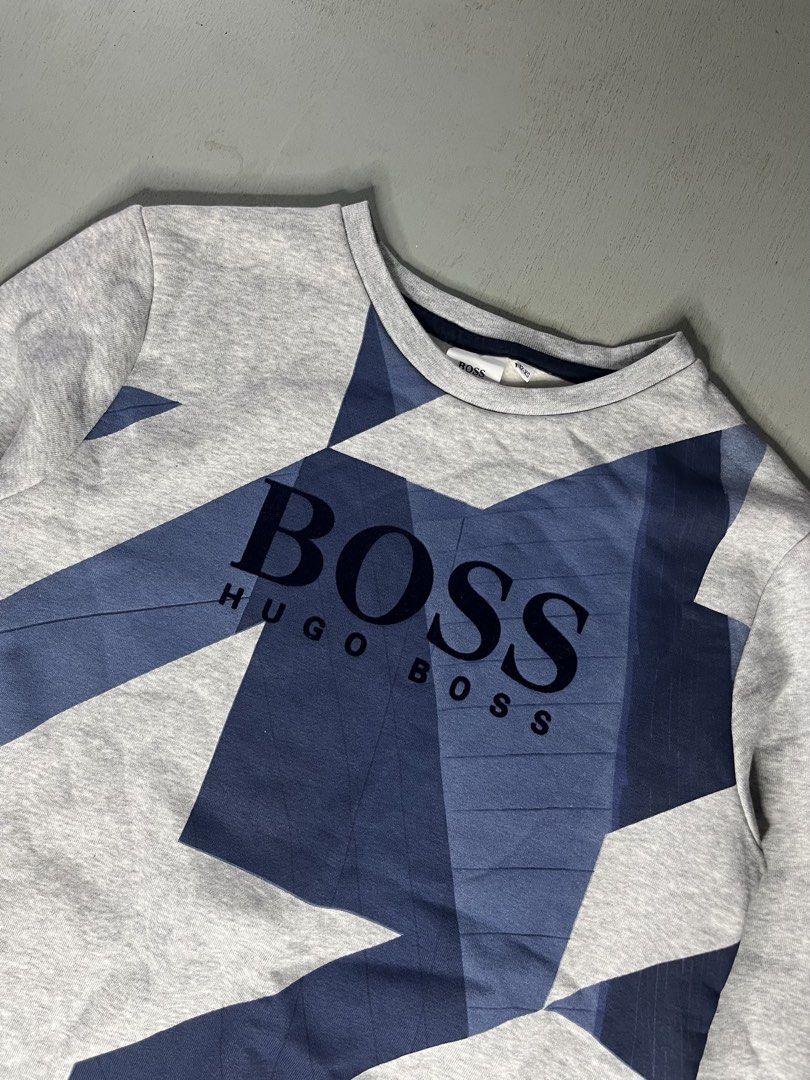 HUGO BOSS (Category: Luxury Apparel) located in Catbalogan. Submitted by wayndsyclee. (Listing ID 1469325522, Image 2). Description: HUGO BOSS EXCELLENT CONDITION NO ISSUE COLOR RATE 9.5/10 As new Dimes:W17/L22.