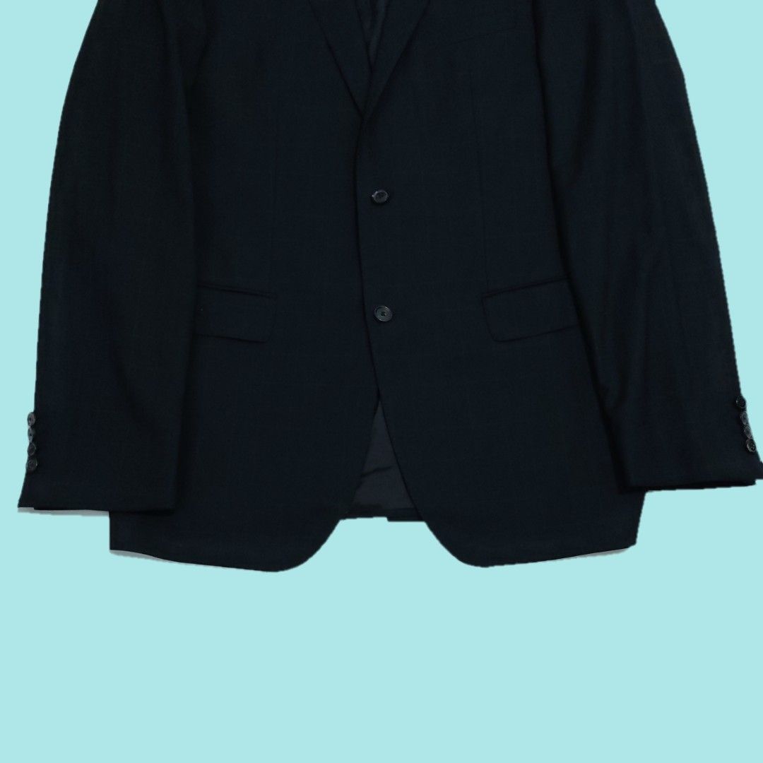 Hugo Boss Super 130 (Category: Coats, Jackets and Outerwear) located in Tarlac. Submitted by senkustuff (Listing ID 1469185536, Image 3). Description: - Brand: Hugo Boss - Color: Classic Black - Material: Premium Super 130 Wool - Origin: Made in Turkey - Style: Two-button closure, notched lapels, and flap pockets - Interior: Fully lined with multiple pockets and Hugo Boss branding - Condition: Excellent, clean lines with timeless tailoring Dimes 