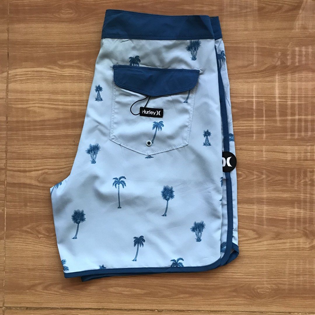 Hurley Boardshort (Category: Swim Trunks & Board Shorts) located in Cebu City. Submitted by whytruekoy (Listing ID 1469188493, Image 1). Description: Hurley Boardshort Authentic Have 2 side pockets Waistline 32-33 Length 18.5 Hem 11.5 Excellent.