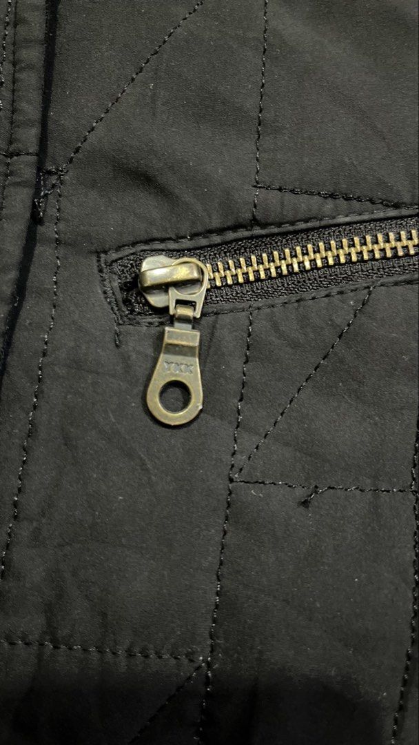 Hurley Quilted Shirt Jacket (Category: Coats, Jackets and Outerwear) located in Porac. Submitted by macky.ron (Listing ID 1469392876, Image 3). Description: Length:27 Width: 20 Condition: 9/10 Color rate: 9/10 Issue (s): None Complete Tags.