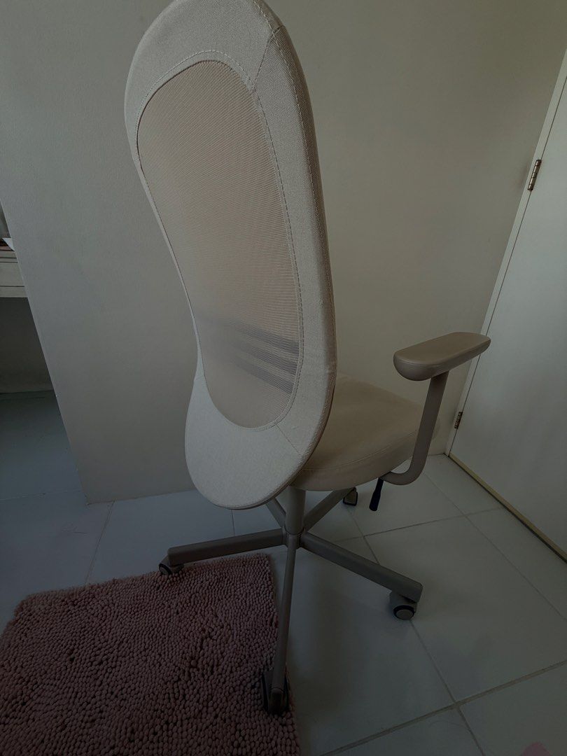 IKEA Flintan Office Chair Beige (Category: Office Furniture & Fixtures) located in Santa Rosa. Submitted by shopaholicscastle (Listing ID 1469163659, Image 2). Description: - Color: Neutral beige - Backrest: Breathable mesh for all-day comfort - Adjustability: Smooth height adjustment mechanism and adjustable armrests - Mobility: Smooth rolling casters on a sturdy five-star base - Condition: Comfortable seat cushion with minor wear from normal us