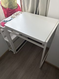 （分類：）位於 。 由 RachVTa 提交（商品編號 1469164566，圖片 1）。簡介： 。