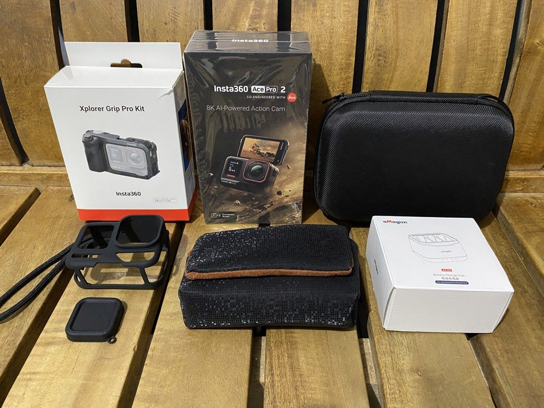 Insta360 Ace Pro 2 Action Camera bundle (Category: Video Cameras) located in Cavite. Submitted by retro_boy (Listing ID 1469309857, Image 1). Description: 27k php Kindly read all the details and inclusions Selling Insta360 Ace Pro 2 -DOP last April 25 2026 (6 months old) -Barely used (mostly indoors) -Tempered glass installed since day one (Main screen) -Screen protector installed (front screen) -Still under warranty and with receipt Inclusions: 