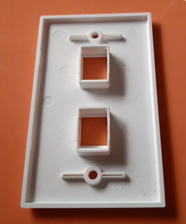 IO Faceplate 2 Port (Category: Office & Business Technology) located in Manila. Submitted by goodviber.corp (Listing ID 1469238203, Image 2). Description: .