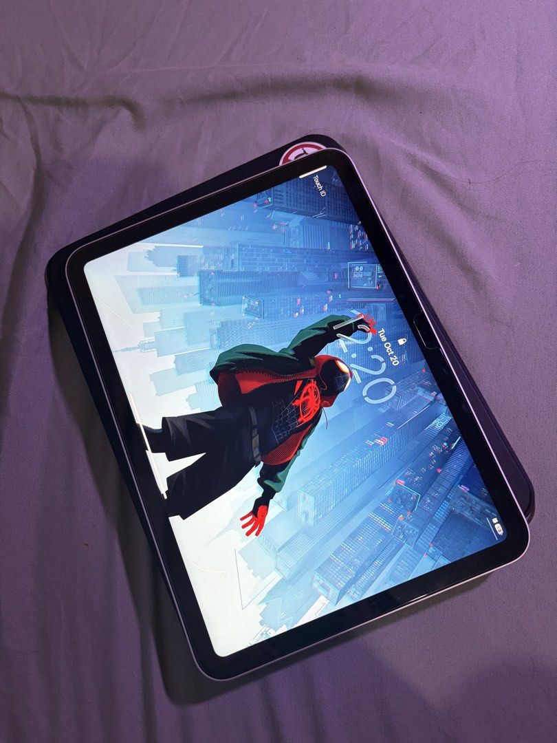 iPad 10th Gen 256gb (Category: iPad) located in Manila. Submitted by dyanne_ashley (Listing ID 1469196336, Image 3). Description: • No issues, scratches, or dents. Like-new condition • No parts replaced unli check if you want i can send pic and vid • With original charger • No box nga lang kasi this is bought in Dubai tapos di na kasya sa luggage that time nung uuwi na dito - Under warranty pa until October 28, 2026 RFS: Barely used. I mainly use
