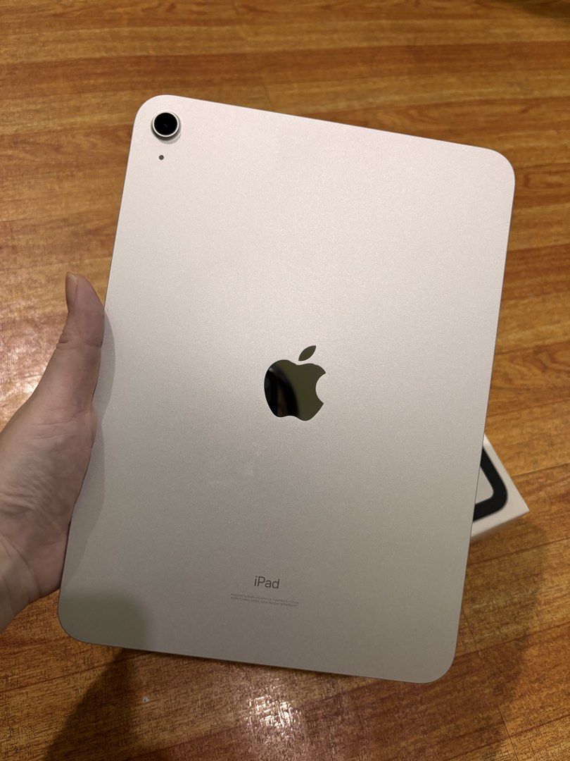 Ipad 10th Gen 64gb (Category: iPad) located in Marikina City. Submitted by jenezab (Listing ID 1469203726, Image 2). Description: - Model: Apple iPad 10th Gen - Storage: 64GB - Color: Silver - Condition: Slightly used - Features: All ports and buttons fully tested and working. - Inclusion: Original box and charger Rfs: Need funds For meetup only Marikina or nearby.