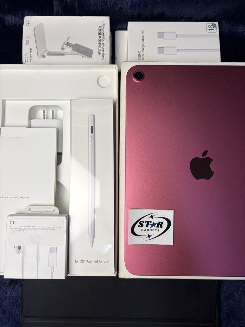 iPad 11th Gen A16 128gb PINK (Category: iPad) located in Cebu City. Submitted by stargadgets00 (Listing ID 1469220421, Image 1). Description: ✨AVAILABLE✨ iPad 11th Gen A16 128gb PINK - 23,500 10.9 Inch Display Wifi only 93% battery health A16 Bionic Chip 128gb / 4gb RAM No scratch No dent No Bend Pristine condition Local Variant Good for note taking, research, Canva, Capcut, multi tasking Inclusions: Original Box same IMEI Replace Type C charger 
