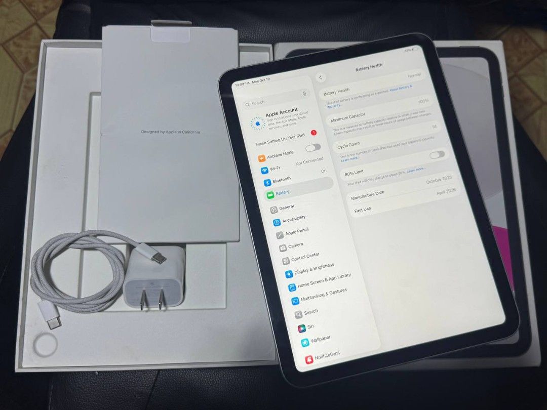 Ipad a16 11th gen 128gb 100bh (Category: iPad) located in Manila. Submitted by warmhorse.7002aa (Listing ID 1469211486, Image 3). Description: iPad A16 11th Gen | 128gb silver 🥈 🥈 ✨ Good as New 🔋 100% Battery Health ✅ 14 Cycle count 🛡️ Under Apple Warranty till April 2027 ✅ All Working, no issue no history repair With 1 week personal warranty for your assurance Price 23k 📦 Inclusions: • Original box • orig charger.