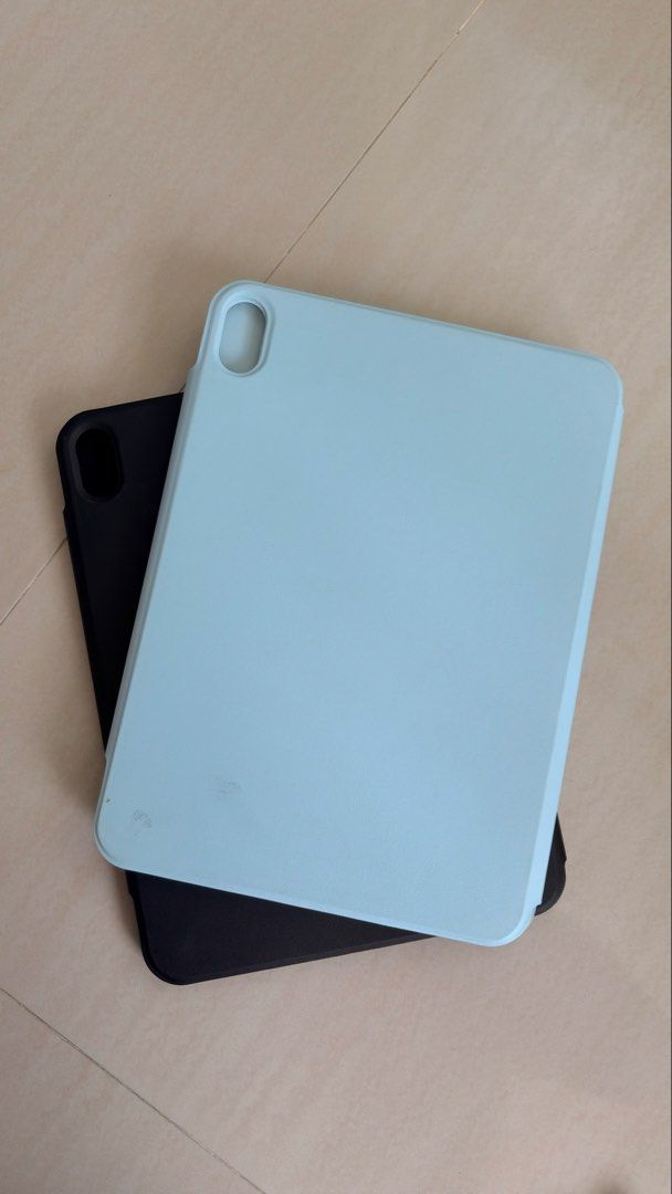Ipad folio case 11 inch (Category: Cases & Sleeves) located in Bulacan. Submitted by jamjam_22 (Listing ID 1469192306, Image 2). Description: Folio case generic brands Bundle for 350.