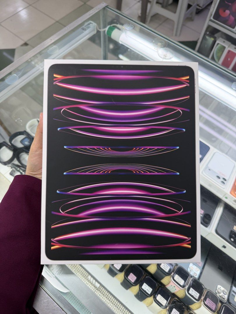 iPad Pro 12.9 M2 2terabyte Openbox only (Category: iPad) located in San Juan City. Submitted by meoowmiie (Listing ID 1469283637, Image 1). Description: Available onhand ‼️ iPad Pro M2 12.9 2-Terabyte WiFi only Space gray Not activated Open box only Unused charger slightly nego.🫰🏻 RFS: Buy and selling. we have physical store at Greenhills shopping center stall no. XD-18 just look for mayumi :)) .