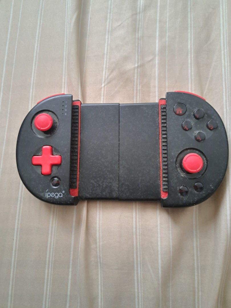 IPega 9087 Red Knight (Category: Controllers) located in Talisay. Submitted by taxicabreros (Listing ID 1469218037, Image 1). Description: No defects, no issues, no box Meet-up: Talisay City, Fuente, IT Park Meet-ups outside mentioned: Add Php 50.00 Method of payment: Cash or Bank Transfer Gcash payments add Php 10.00 Willing to do delivery but full payment must be made first.