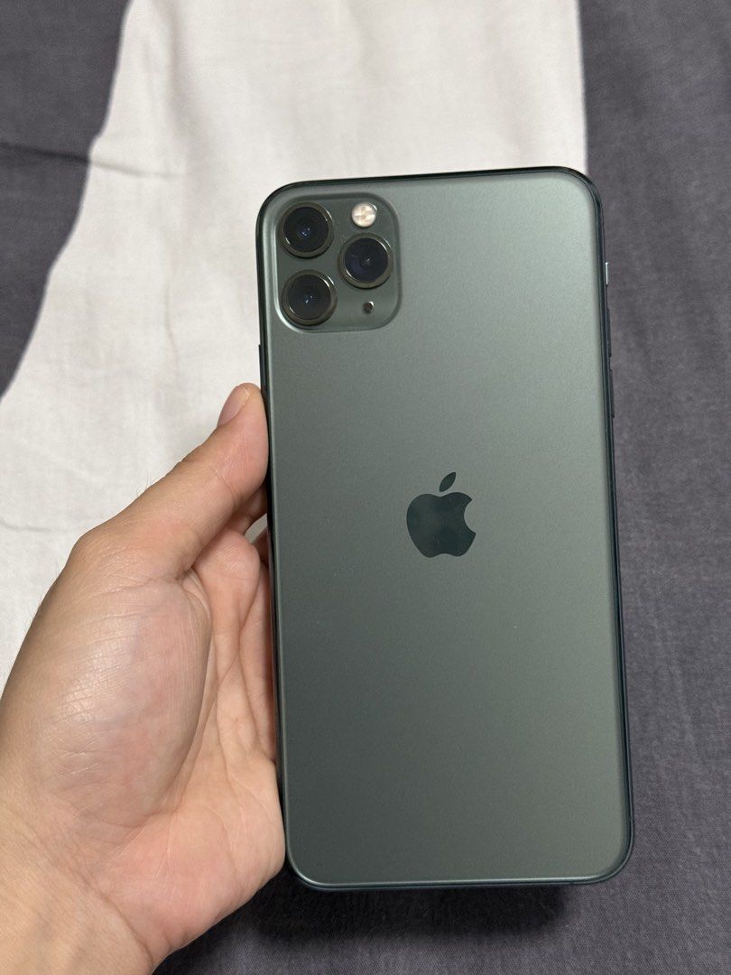 Iphone 11 Pro Max 64GB (Category: iPhone 11 Series) located in Pasig City. Submitted by mcetadc (Listing ID 1469282512, Image 1). Description: READ CAREFULLY!! Issues: -Scratches on phone screen (See Pictures) Iphone 11 Pro Max 64GB Midnight Green -No sim restrictions. -No other inclusions. Phone Only. -Battery Health 78% -No History of repairs. -All buttons working. -Face ID Working. For MEETUP ONLY. IWAS SCAM. CAPITOL COMMONS, PASIG CITY ONLY..