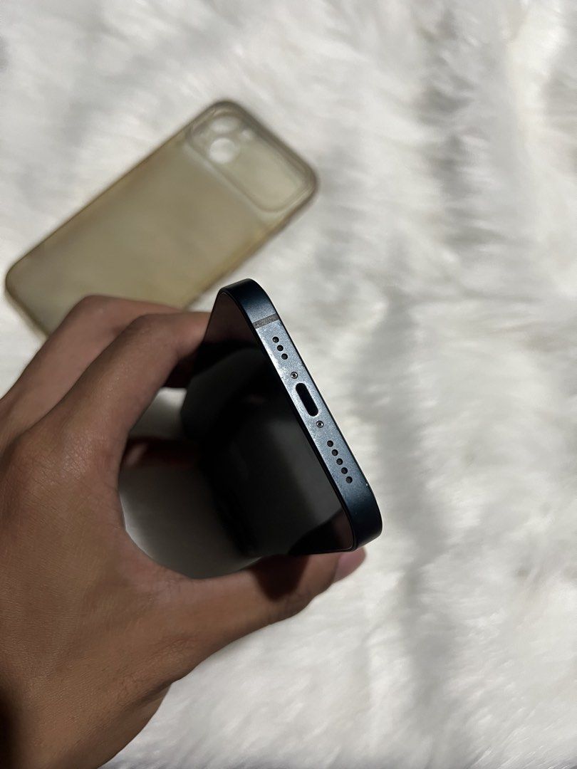 IPHONE 13 128gb (Category: iPhone 13 Series) located in Santa Rosa. Submitted by xiamaramacasa02 (Listing ID 1469322103, Image 3). Description: FOR SALE OR SWAP SA LOWER UNIT PLUS CASH IPHONE 13 (MIDNIGHT BLACK) SPECIFICATIONS: - 128 GB - Unli Reset - 77% Beta Original - True tone working - Both Cam working - NTC approve - No History of Repair ISSUE: MINIMAL PAINT CHIPS NORMAL SA MIDNIGHT BLACK INCLUSION: unit, case only 📍Cabuyao Laguna.
