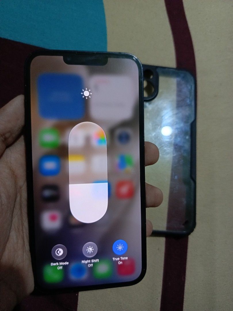 IPHONE 13 256GB FACTORY UNLOCKED (Category: iPhone 13 Series) located in San Juan City. Submitted by samdey (Listing ID 1469312763, Image 2). Description: IPHONE 13 256GB MIDNIGHT BLACK SALE OR OPEN FOR SWAP PRICE: 14,500 NEGOTIABLE FACTORY UNLOCKE ANY SIM 5G DATA 87% BATTERY HEALTH NORMALPEAK TRUETONE WORKING FACE ID WORKING BOTH CAMERA MALINAW LCD/BATTERY/CAMERA STILL ORIGINAL TEST TO SAWA NOTES:DATA USED ONLY, PAINT CHIPS WITH CASE CHARGER NAK