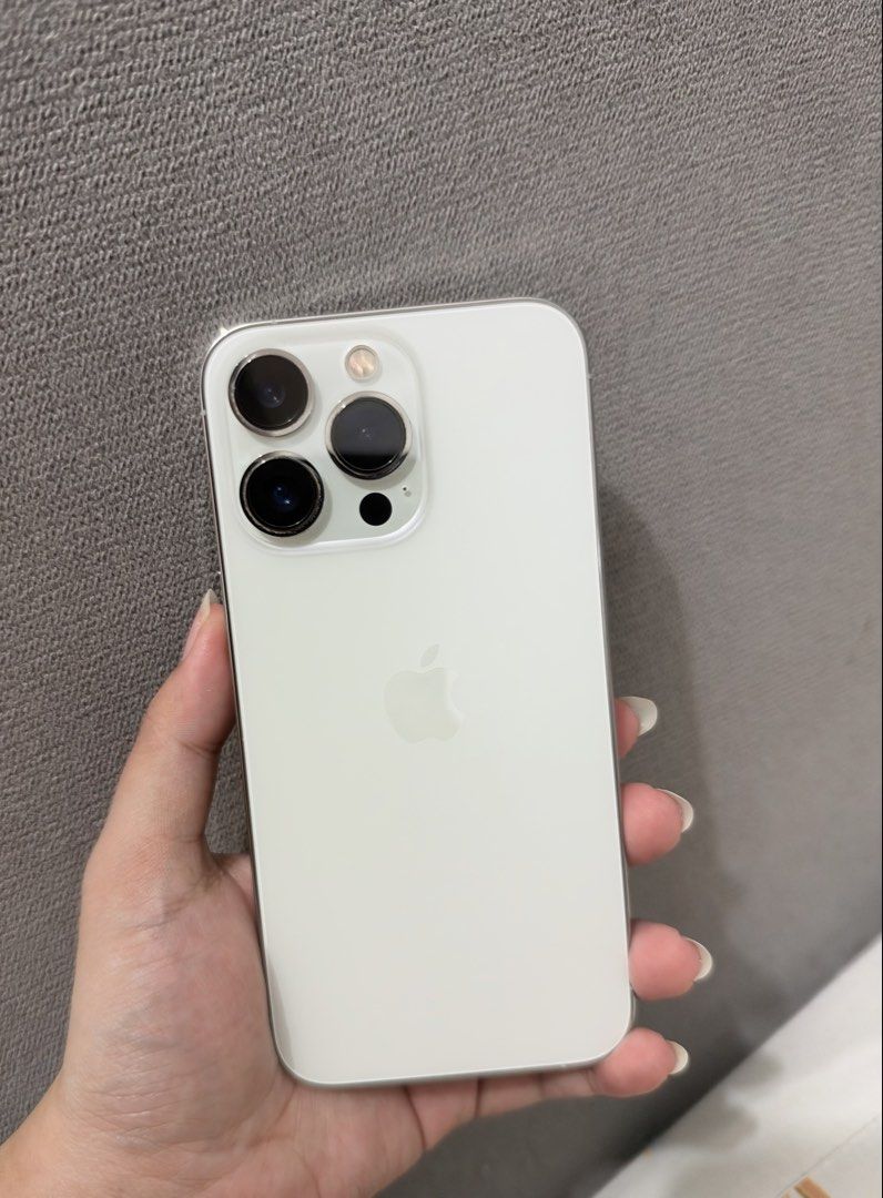 Iphone 13 pro 128 GB Silver (Category: iPhone 13 Series) located in Bacoor. Submitted by khaliesi (Listing ID 1469194616, Image 1). Description: Bought in 2022 | 75% Battery health In good condition, with a minimal dent on the side that is barely noticeable. Reason for Selling: Need funds for our family dog’s surgery. Feel free to message me for more details or photos. Thank you! RFS: surgery of family Dog.