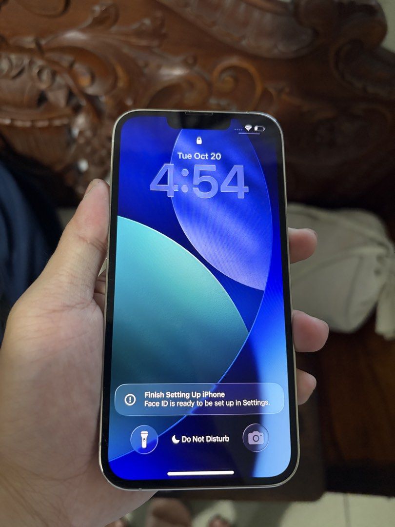 Iphone 13 pro 256gb (Category: iPhone 13 Series) located in Manila. Submitted by thriftease11 (Listing ID 1469295322, Image 2). Description: Iphone 13 Pro 256Gb All Working Truetone ✅ Face ID✅ All buttons✅ Camera✅ 70% Battery Health Unli reset yan Not Bypassed Anysim Issue Backglass (hindi affected performance) Personal use.