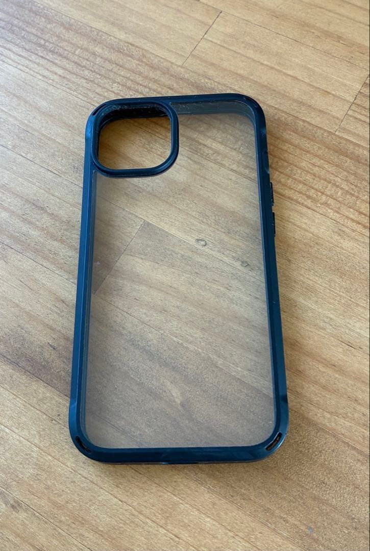 Iphone 14 Clear Case (Category: Cases & Sleeves) located in Cavite. Submitted by raylene350 (Listing ID 1469372294, Image 1). Description: - good as brand new.