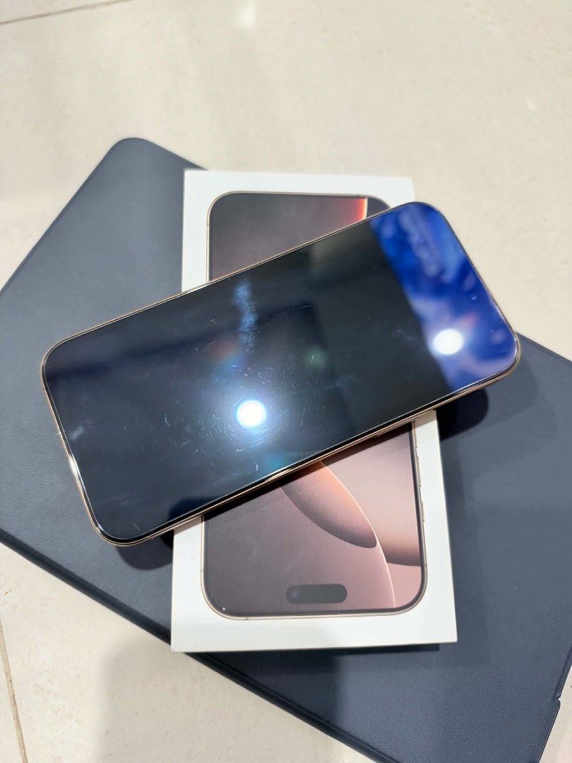 IPHONE 16 PRO MAX (Category: iPhone 16 Series) located in Manila. Submitted by itaintgavin (Listing ID 1469282236, Image 2). Description: 89%bh 256gb No scratches negotiable .