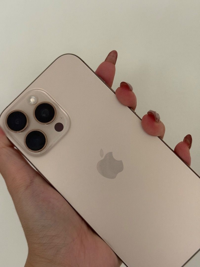 iPhone 16 Pro Max | Open Line (Category: iPhone 16 Series) located in Caloocan City. Submitted by srgaravs (Listing ID 1469255747, Image 3). Description: Ip 16 pro max 256gb desert titanium 85% battery health no history of repair no scratches no issues.