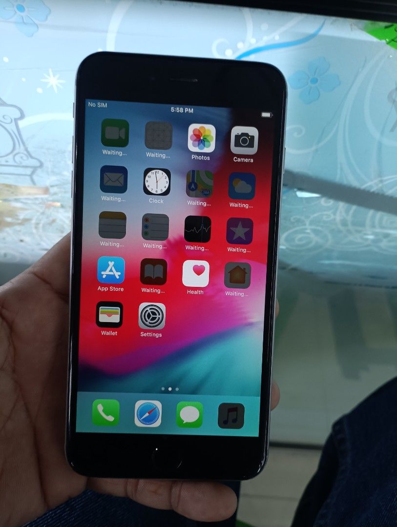 iPhone (Category: iPhone 6 Series) located in Caloocan City. Submitted by fastwater_570940 (Listing ID 1469253577, Image 3). Description: iPhone 6plus .
