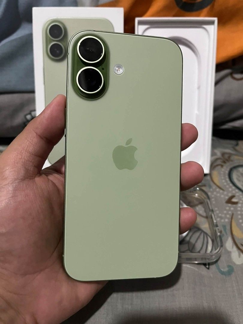 iPhone 17 256GB Sage Complete NTC 2 Weeks Old Openline 16 Cycle Count (Category: iPhone 17 Series) located in Quezon City. Submitted by azabanana (Listing ID 1469268099, Image 2). Description: 𝗙𝗢𝗥 𝗦𝗔𝗟𝗘 / 𝗦𝗪𝗔𝗣 𝗜𝗣𝗛𝗢𝗡𝗘 𝟭𝟳 𝟮𝟱𝟲𝗚𝗕 𝗦𝗔𝗚𝗘 ₱𝟰𝟳,𝟱𝟬𝟬 — 𝗡𝗘𝗚𝗢𝗧𝗜𝗔𝗕𝗟𝗘 𝟭𝟬𝟬% 𝗕𝗔𝗧𝗧𝗘𝗥𝗬 𝗛𝗘𝗔𝗟𝗧𝗛 | 𝟭𝟲 𝗖𝗬𝗖𝗟𝗘 𝗖𝗢𝗨𝗡𝗧 𝟮 𝗪𝗘𝗘𝗞𝗦 𝗢𝗟𝗗 𝗨𝗡𝗜𝗧 𝗗𝗘𝗧𝗔𝗜𝗟𝗦 • October 4 2026 Purchased Date • NTC Approved