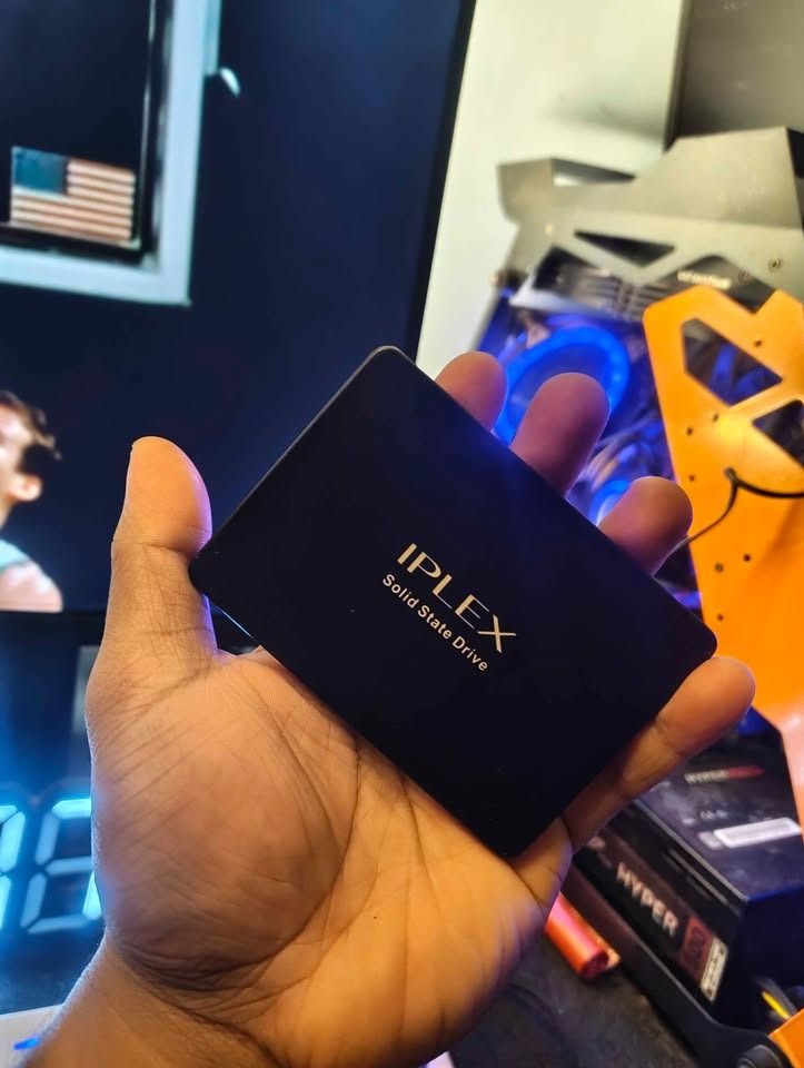 IPLEX Titan Pro 512GB 2.5 Solid State Drive, Computers & Tech, Parts ...