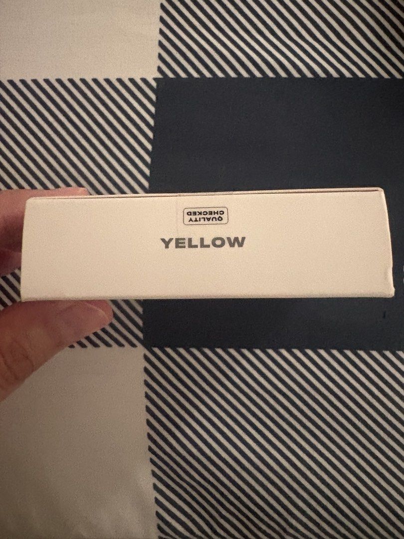 Issy eye brightening powder (yellow) (Category: Makeup) located in Quezon City. Submitted by fairyg (Listing ID 1469273510, Image 3). Description: .