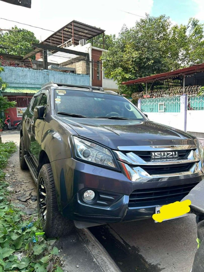 Isuzu Mu-X (Category: Used Cars) located in San Jose del Monte. Submitted by buddles23 (Listing ID 1469256492, Image 1). Description: First owner 28k ODO Maintained No issue RFS Need funds Location Dasmariñas Cavite Contact number - +639398341383.