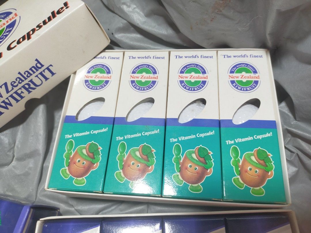 Japan Golf Balls Bundle - 2 Dozen* MacGregor 462 + NZ Kiwifruit (Category: Golf) located in Pasay City. Submitted by 22aileen (Listing ID 1469191107, Image 3). Description: Japan Golf Balls Bundle - 2 Dozen* MacGregor 462 + NZ Kiwifruit Novelty.