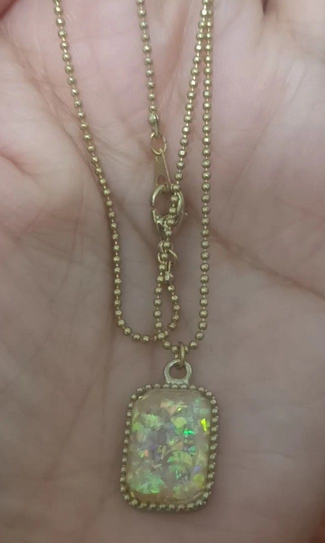 Japan NecklCe with opal stone (Category: Necklaces) located in Davao. Submitted by sakura_finds (Listing ID 1469333150, Image 1). Description: .