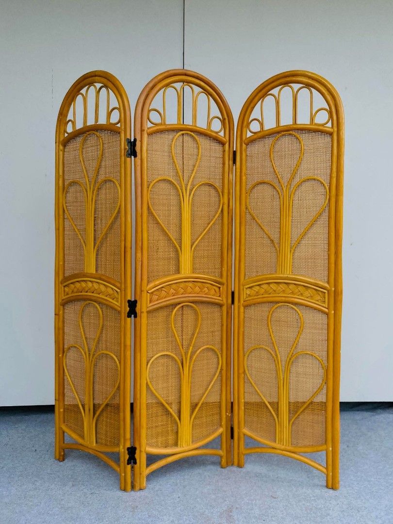 "JAPAN SURPLUS" 3-PANEL RATTAN PARTITION / DIVIDER (Category: Other Home Furniture) located in Manila. Submitted by shawii_ (Listing ID 1469186757, Image 3). Description: "JAPAN SURPLUS" 3-PANEL RATTAN PARTITION / DIVIDER SIZE: 16L" x 60H" inches (per panel) (AS-IS ITEM) IN GOOD CONDITION.