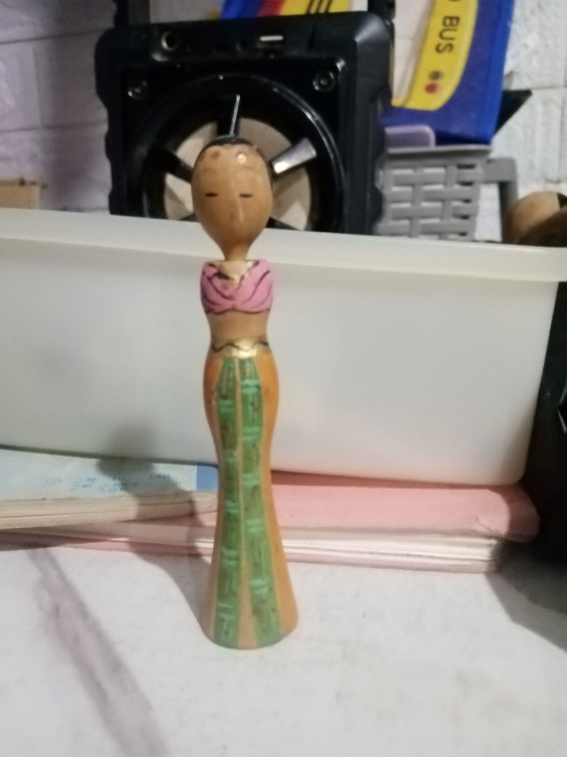 Japanese dolls, take all 3s (Category: Other Home Decor) located in Caloocan City. Submitted by 4kidsstore (Listing ID 1469379510, Image 3). Description: .