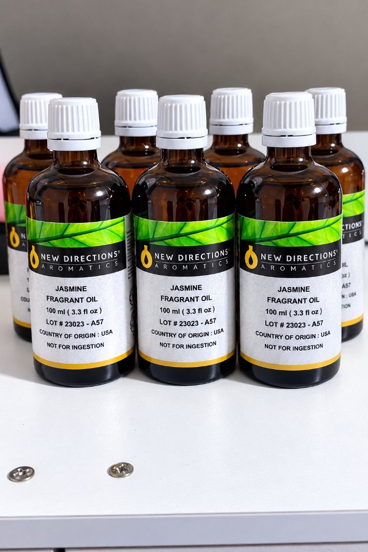 Jasmine Fragrant oil(Essential oil) (Category: Looking For) located in Quezon City. Submitted by ljusjsanrio_stuff24 (Listing ID 1469252597, Image 1). Description: Set 7pcs Jasmine Fragrant oil (Essential Oil?)Orig From USA 100 ml each bottle.