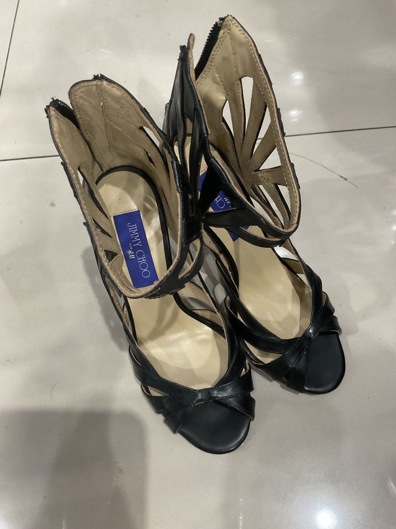 Jimmy Choo x H&M (Category: Heels) located in Bacolod City. Submitted by asianbellahadidd (Listing ID 1469319310, Image 1). Description: .