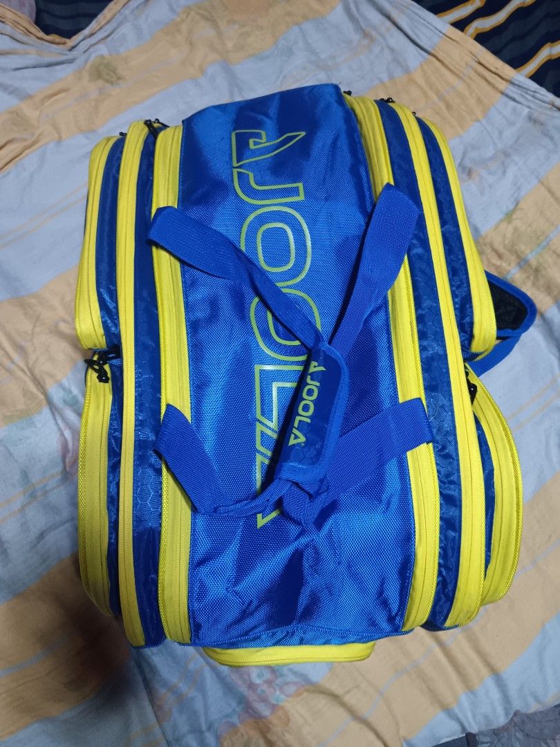 Joola tour elite pickleball bag (Category: Backpacks) located in Bacoor. Submitted by punkzappa18 (Listing ID 1469193926, Image 1). Description: for sale original pickleball bag used only 2 to 3 times sa OP medyo malaki lang joola tour elite pickleball bag original 3,700 pesos only fixed price super below srp na bought in US with thermal compartment can fit 4 paddle pick up or meet up only ladialao diwa elementary school caridad cavite city para 