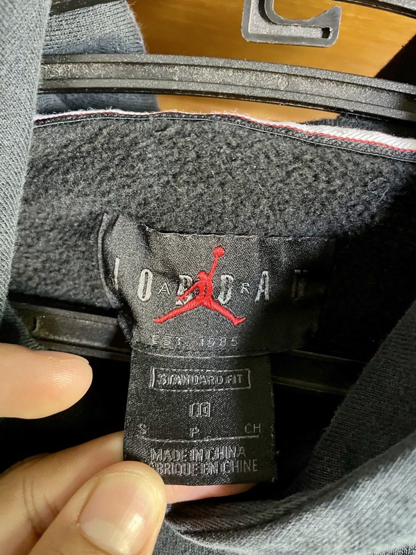 JORDAN (Category: Coats, Jackets and Outerwear) located in Davao. Submitted by the_rare_hustla (Listing ID 1469313728, Image 2). Description: JORDAN Issue None Need Wash Only Color rate 8.8/10 Width - 19 Length - 24 Size S on tag Fit to Small-Med Dm If Interested!.