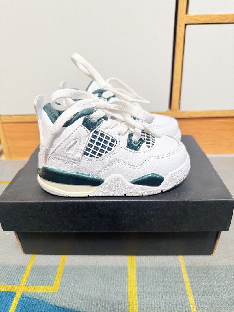 JORDAN 4 RETRO (Category: Babies & Kids Fashion) located in Manila. Submitted by krisandrei (Listing ID 1469308887, Image 2). Description: Size: 5c 11 cm Eur: 21 No heel drag. No issue Rfs: Declutter .