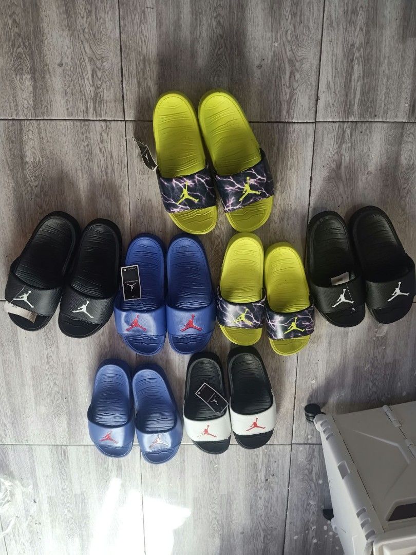 Jordan Break Slides (Category: Slippers & Slides) located in Manila. Submitted by thriftyasher.2601. (Listing ID 1469188788, Image 1). Description: sizes 42 to 43.